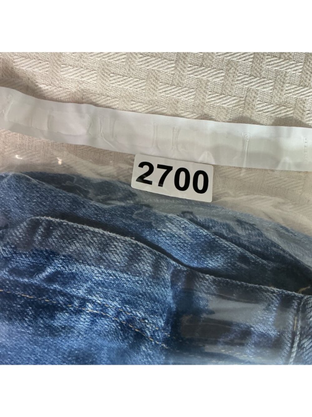 Wrangler Men's Classic Blue Denim Jeans 42x30 Relaxed Fit Premium Quality Style - Picture 8 of 9